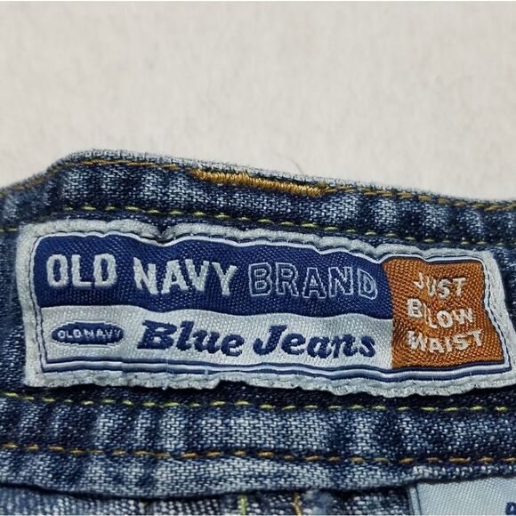 VINTAGE Old Navy Just Below Waist Mid Wash Shorts - Picture 9 of 10